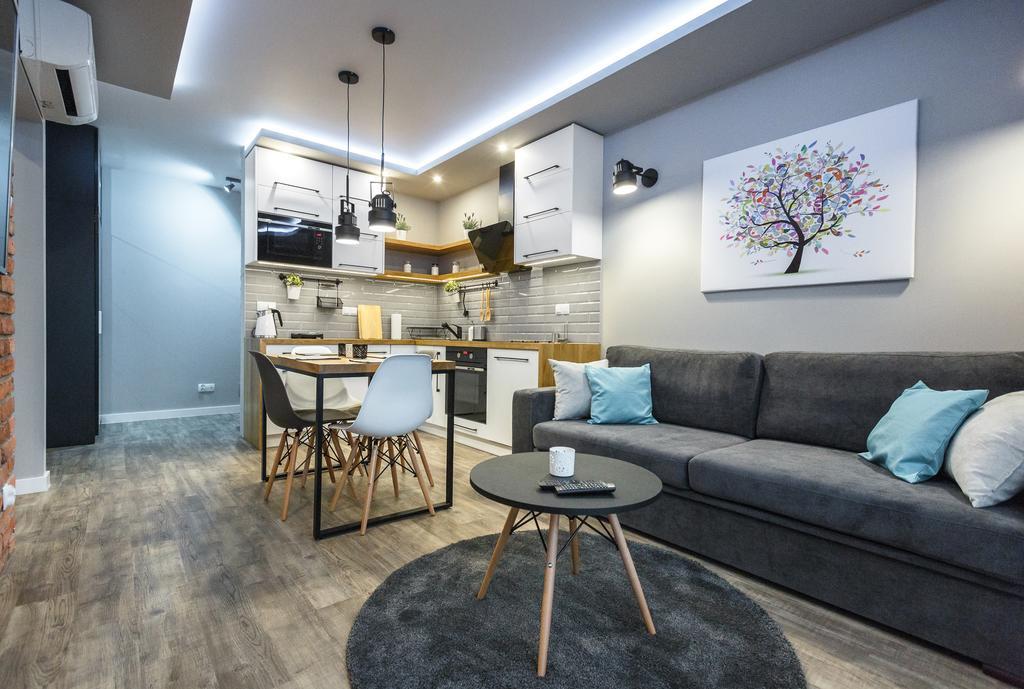 ז'שוב Apartament Em Klimatyzacja&Parking מראה חיצוני תמונה