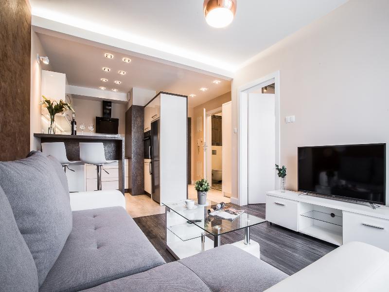 ז'שוב Apartament Em Klimatyzacja&Parking מראה חיצוני תמונה